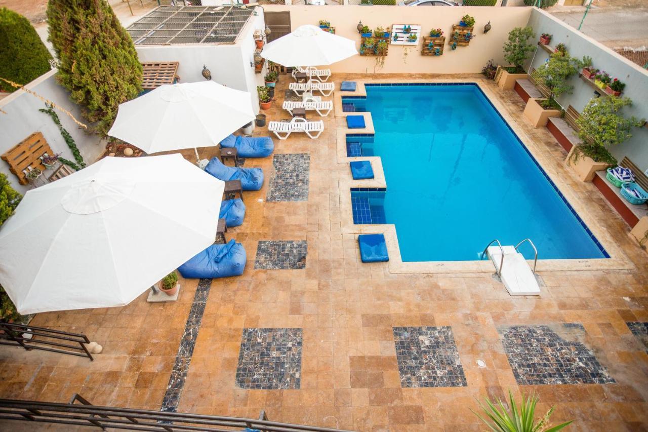 Grand Hotel Madaba Exterior photo