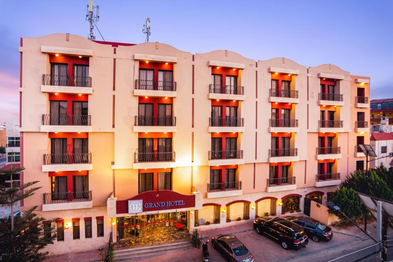 Grand Hotel Madaba Exterior photo